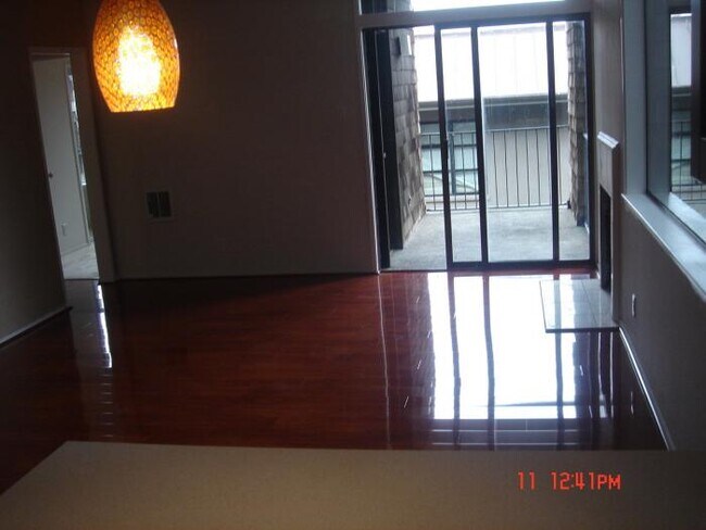 Building Photo - 1 bedroom in San Francisco CA 94109