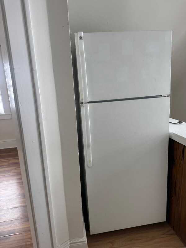 Foto del edificio - 334 Midland Ave