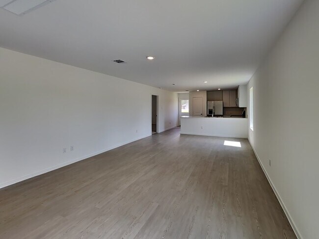 Building Photo - 18719 Barrichello Dr