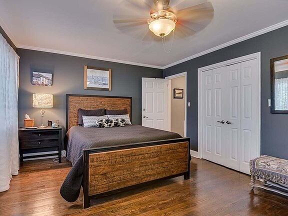 Foto del edificio - 2219 Edgewood Dr