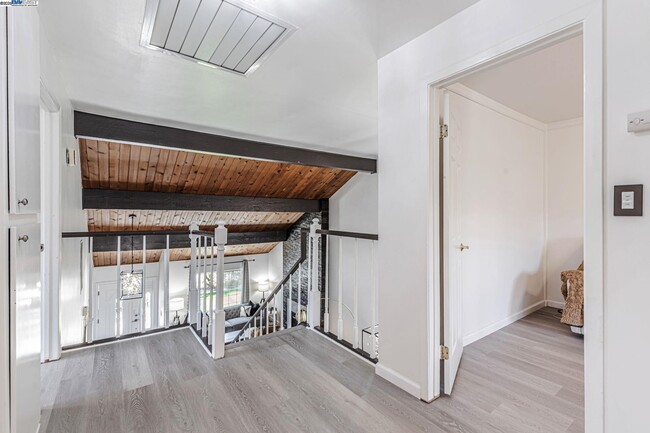 Foto del edificio - 1835 Cam Estrada