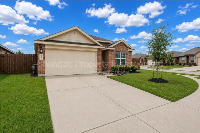 Foto del edificio - 8002 Carillon Way