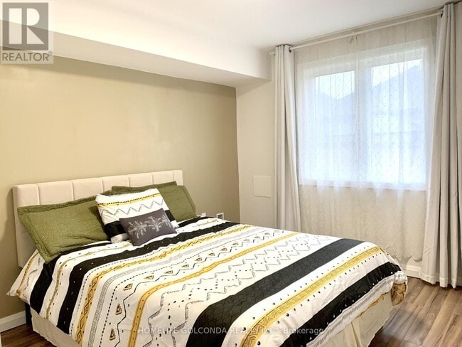 Building Photo - 188 Isabella Dr