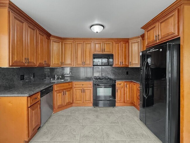 Foto del edificio - 4550 Opal St