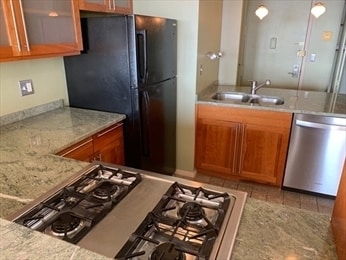 Photo - 65 E India Row Apartment