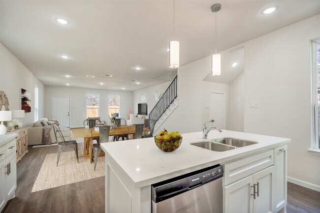 Foto del edificio - 6513 Goldspier St