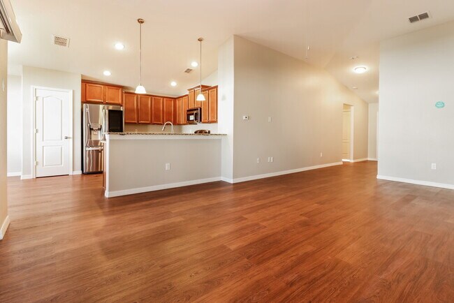 Building Photo - 18408 Waydale Loop