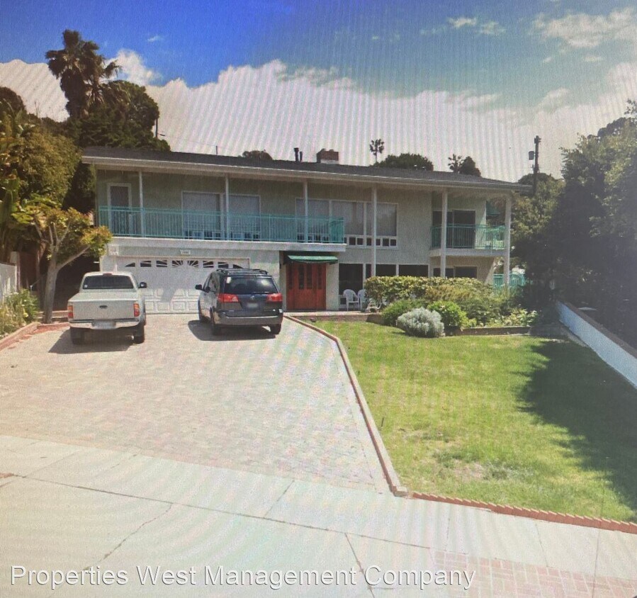 Primary Photo - 4 br, 2.5 bath House - 2332 West 37th Street