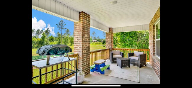 Foto del edificio - 16277 Laurelbrooke Lp