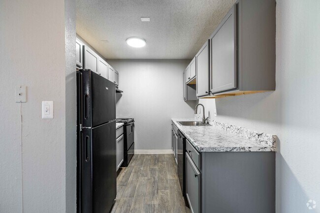 2 habitaciones, 1.5 baños - 900 pies cuadrados - Cocina - Kingston Cove