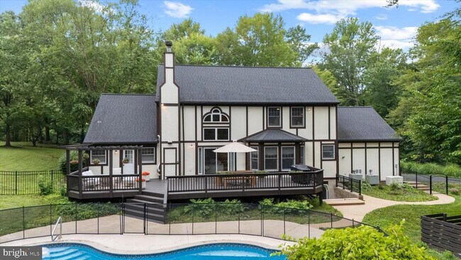 Foto del edificio - 1709 Woolford Ln