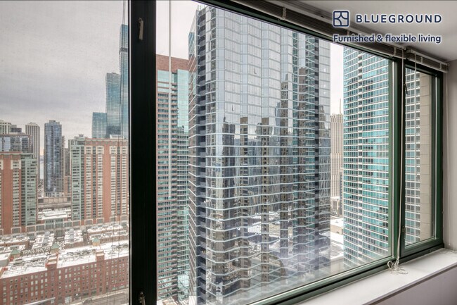 Building Photo - 420 E Ohio St