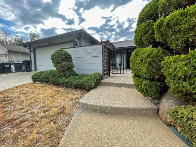 Foto del edificio - 8166 Morgan Hill Way