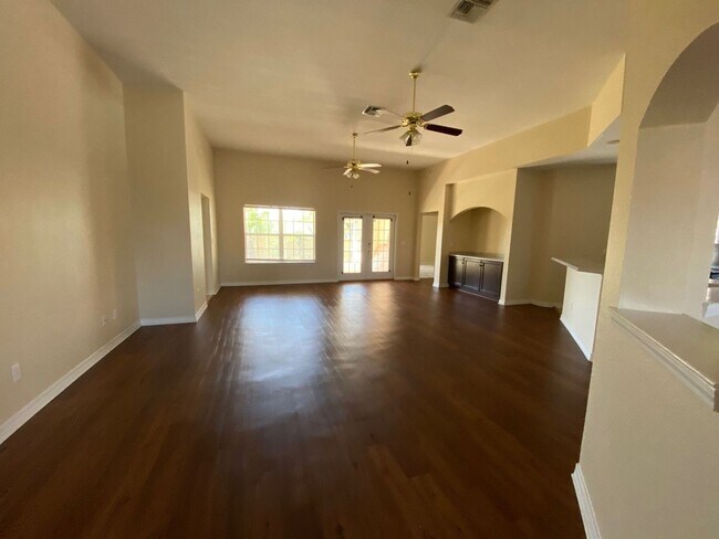 Foto del edificio - Expansive Home in the Desirable "The Hammo...