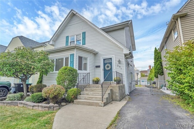 Building Photo - 291 Tremont Ave