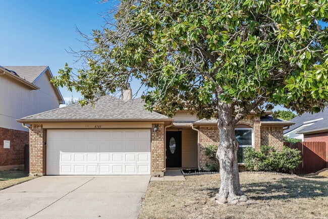 Building Photo - 8705 Elbe Trail