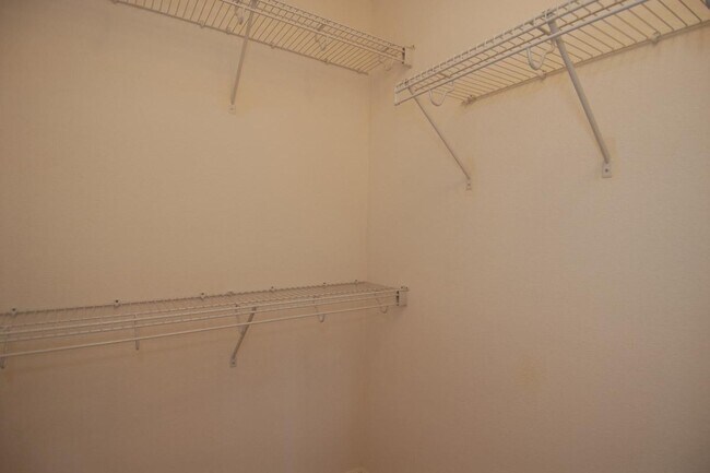 Interior Photo - Lexington Park