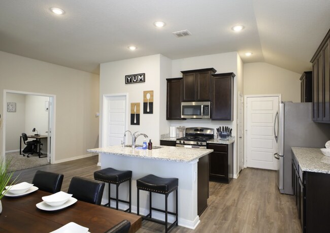Building Photo - 5019 Topaz Bnd