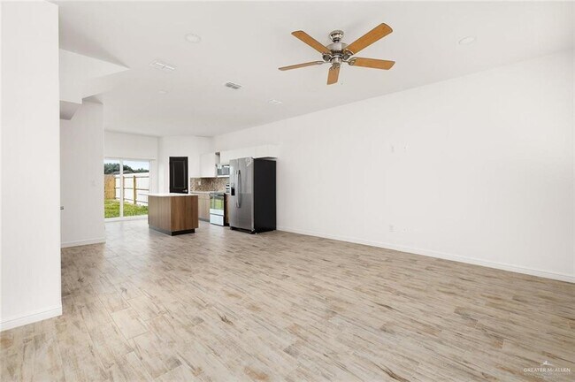 Foto del edificio - 613 Jasper St