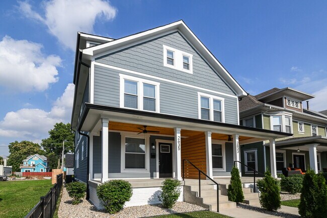 Foto del edificio - 2635 N College Ave