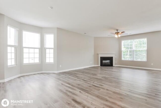 Building Photo - 932 Holly Meadow Dr, Holly Springs, NC 27540