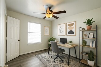 Building Photo - 21543 Falvel Misty Dr