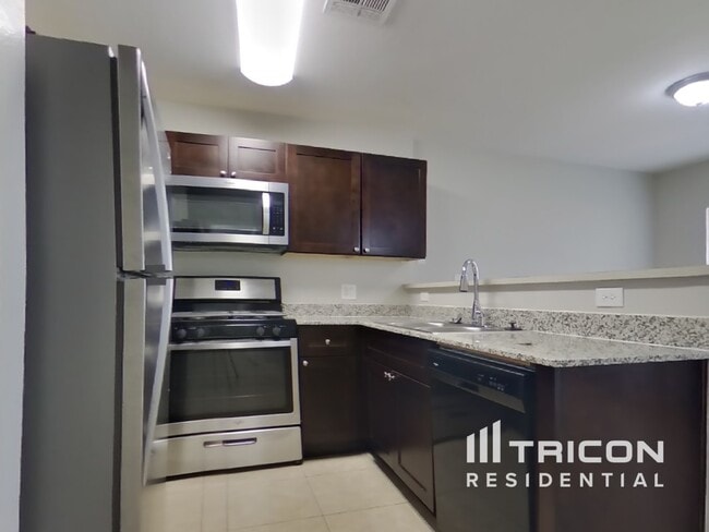 Building Photo - 125 S 56th St