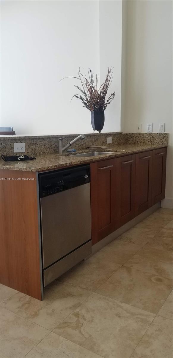 Foto del edificio - 9066 NW 73rd St