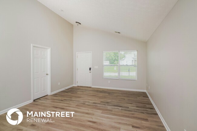 Building Photo - 5817 Bannon Crossings Dr