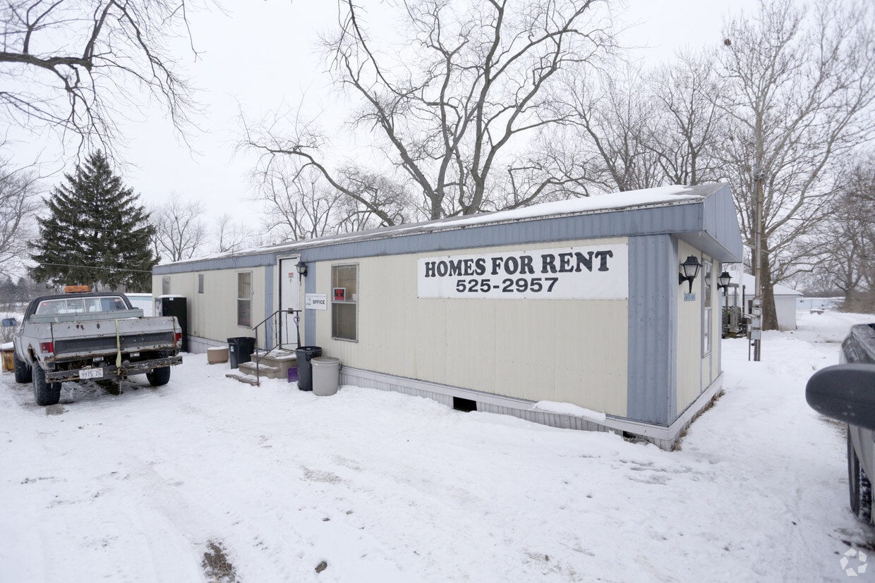 Southwind Mobile Estates Apartments in Kewanee, IL