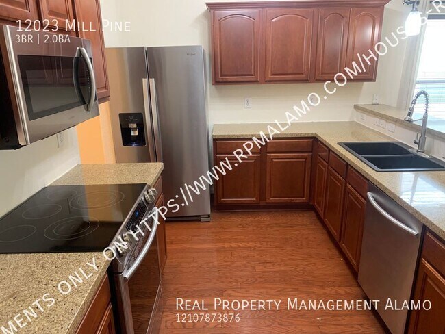 Foto del edificio - 12023 Mill Pine