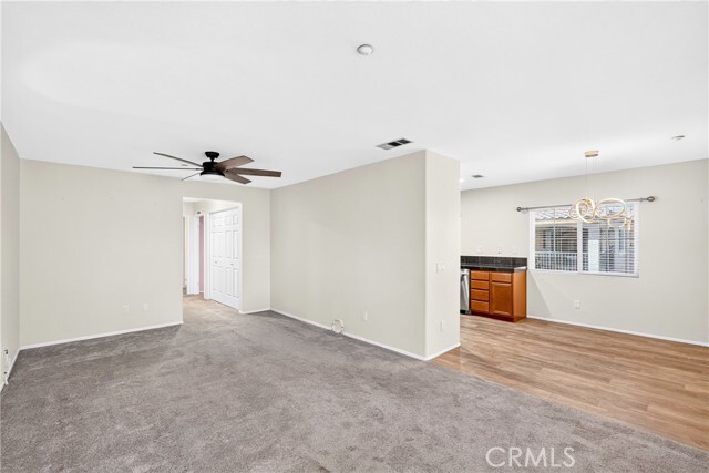 Building Photo - 15635 Lasselle St