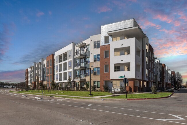 Foto del edificio - Caroline Eastside