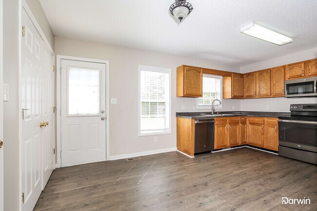 Foto del edificio - 10 Buck Forest Lane, Thomasville, NC 27360