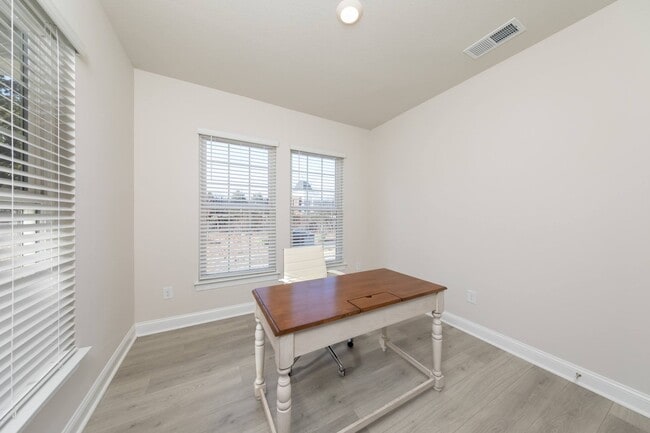 Building Photo - 1224 Treviso Bay