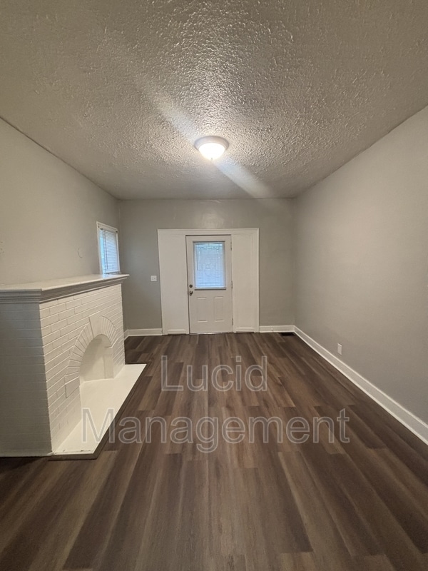 Building Photo - 123 N 37th St