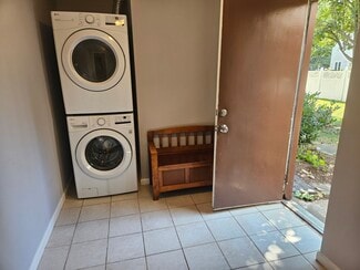 Building Photo - 7508 Tarpley Dr