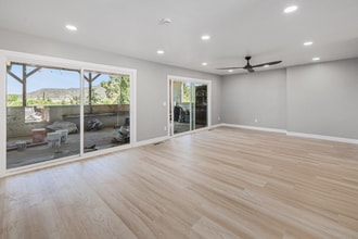Building Photo - 1421 Viejas View Ln