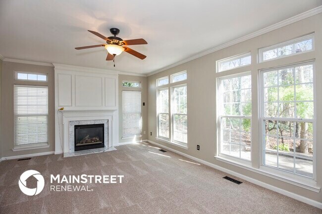 Foto del edificio - 9607 Mitchell Glen Dr