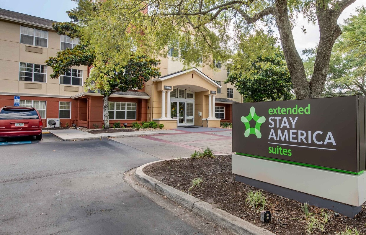 Foto principal - Furnished Studio-Jacksonville - Deerwood Park