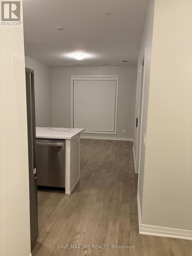 Building Photo - 470 Gordon Krantz Ave