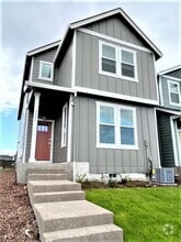 Building Photo - 2677 NW Gregory Dr