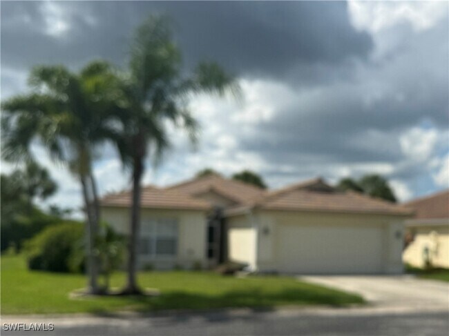 Foto del edificio - 7532 Cameron Cir