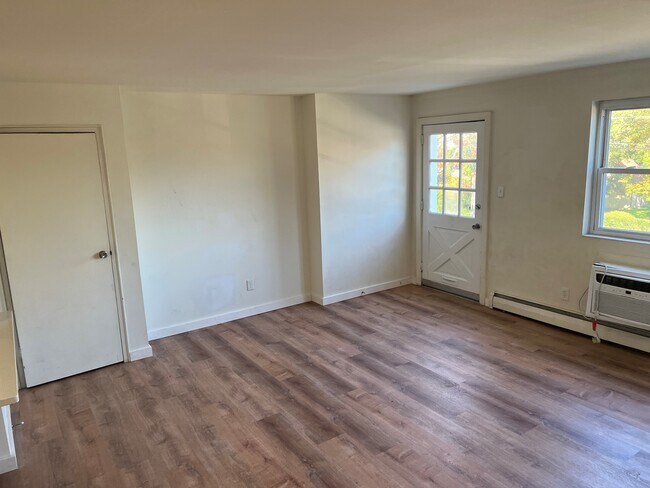 Living Room - Tremaine Place