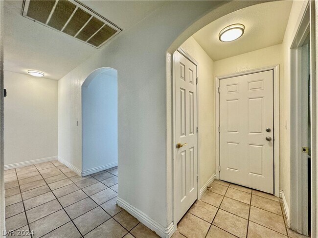 Foto del edificio - 7017 Pleasant View Ave