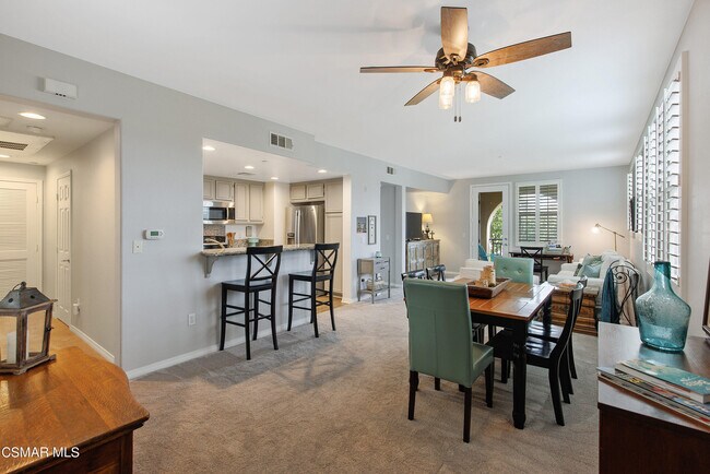 Foto del edificio - 208 Riverdale Ct