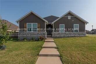 Building Photo - 4248 W Cactus Pl