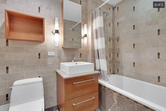 Building Photo - 1 bedroom in Brooklyn NY 11215