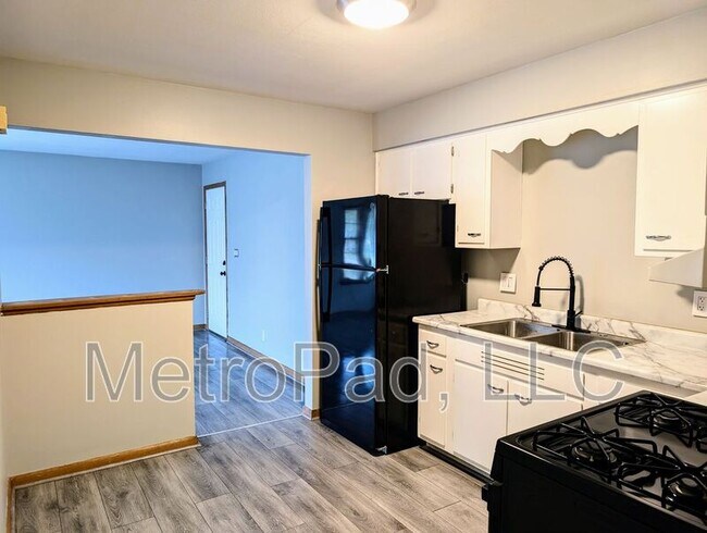 Foto del edificio - 2707 Canterbury Ln