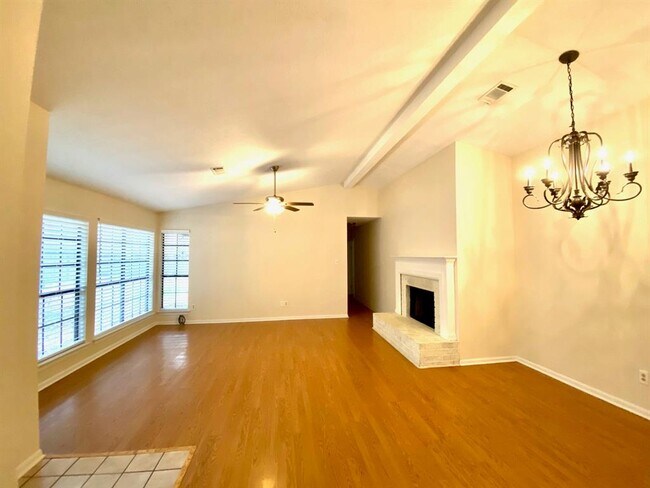 Foto del edificio - 23 Camberwell Ct